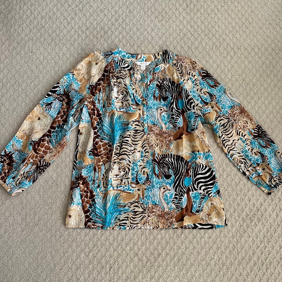 Lilly Pulitzer Elsa 100% Silk Blouse Lilly's Zoo Print M Smocked Timeless NWOT - Picture 3 of 16